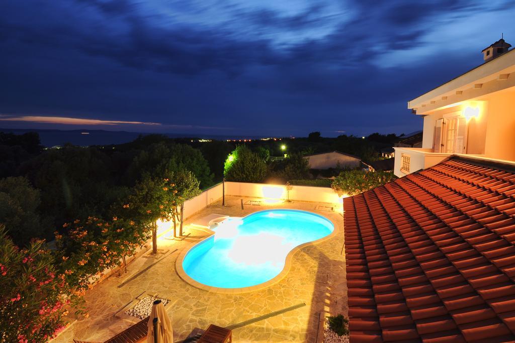 Apartments Villa Marnii Kožino Kültér fotó