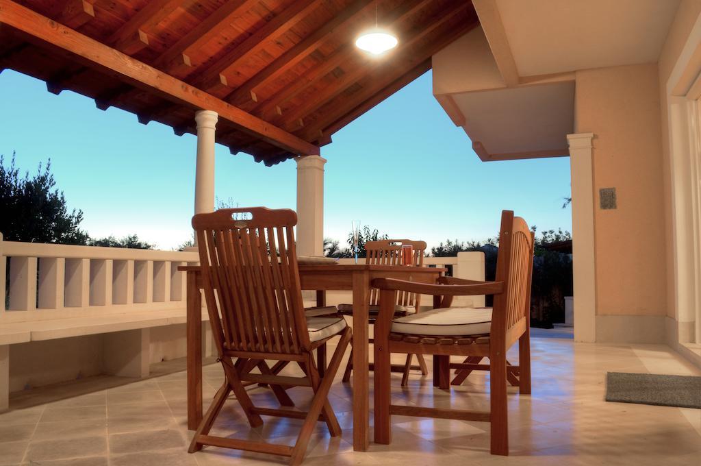 Apartments Villa Marnii Kožino Kültér fotó